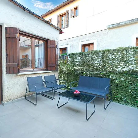 White Hills & Apartment *