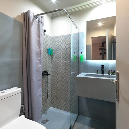 White Hills & Arachova