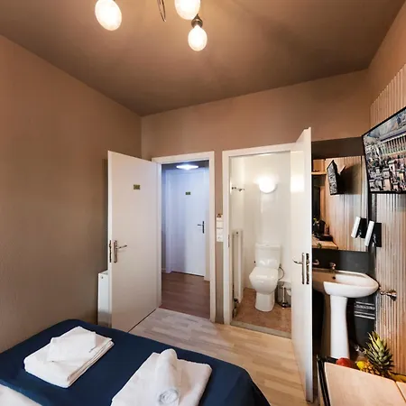 White Hills & Arachova